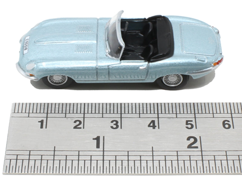 Oxford Diecast 76ETYP014 Jaguar E Type Silver Blue. 00 Gauge (1:76)