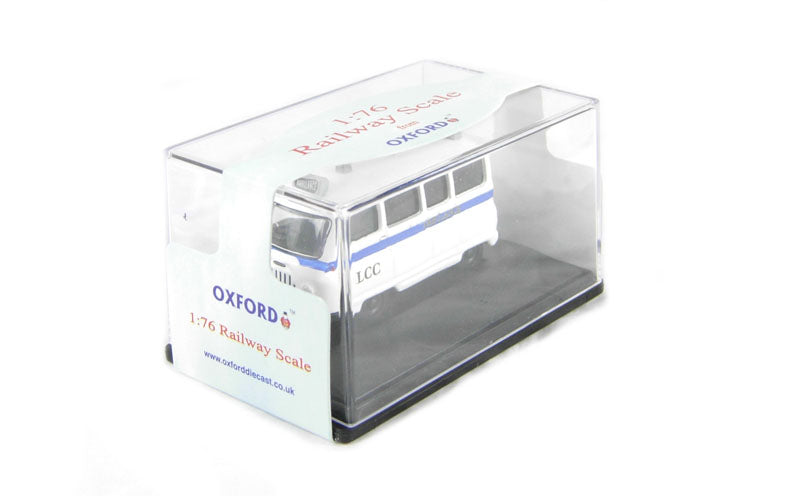Oxford Diecast 76JM004 Morris J2 Ambulance in "London Ambulance" livery. OO Gauge (1:76 Scale)