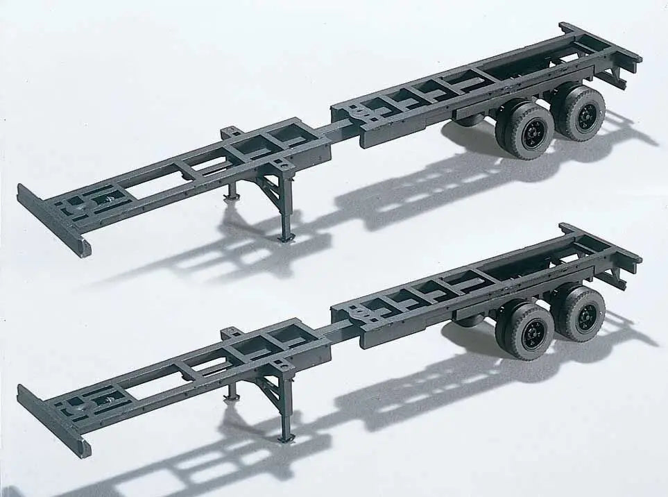 Walthers Part #4105 HO Scale Extendable Container Chassis – Kit – Requires assembly & Glue / Cement