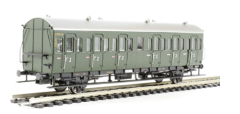 Liliput L334030 Passenger Coach 2nd Class B-21 21 005 Mz DB Epoch III