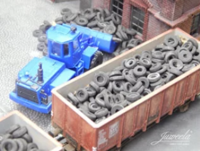 Juweela 28173 1/87 (HO scale) Old Tyres Car