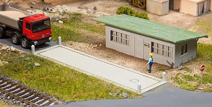 FALLER 130172 Truck scale with office