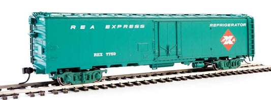 Walthers Proto 50' REA Riveted Steel Express Reefer, Part #17326 - Railway Express Agency #7898 (Light Green)