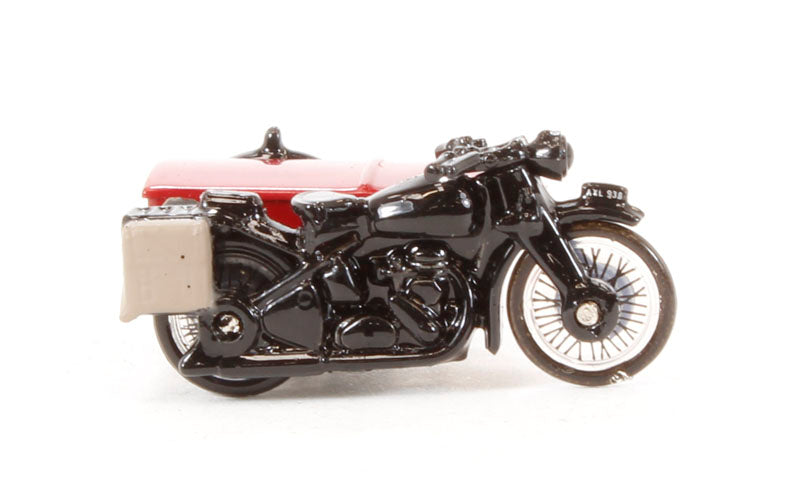 Oxford Diecast 76BSA003 BSA M20/WM20 Motorcycle and Sidecar 'Royal Mail', with early front forks (circa 1934-38). 00 Gauge (1:76)