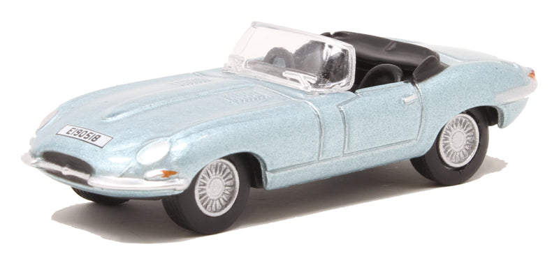 Oxford Diecast 76ETYP014 Jaguar E Type Silver Blue. 00 Gauge (1:76)