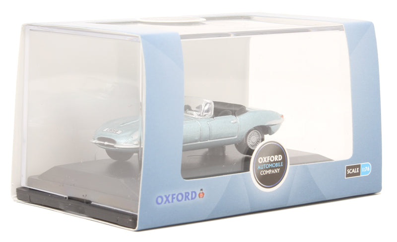 Oxford Diecast 76ETYP014 Jaguar E Type Silver Blue. 00 Gauge (1:76)