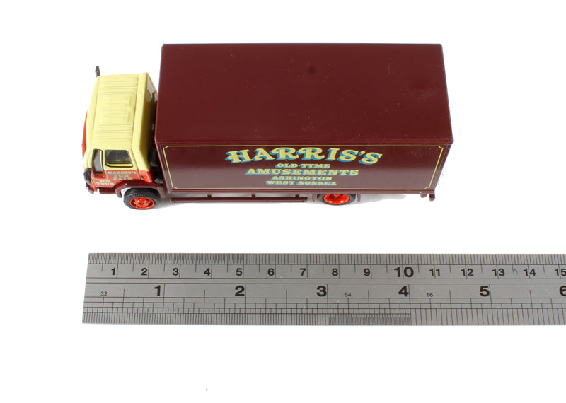 Oxford Diecast 76FCG003 Ford Cargo Box Van Harris. 00 Gauge (1:76)