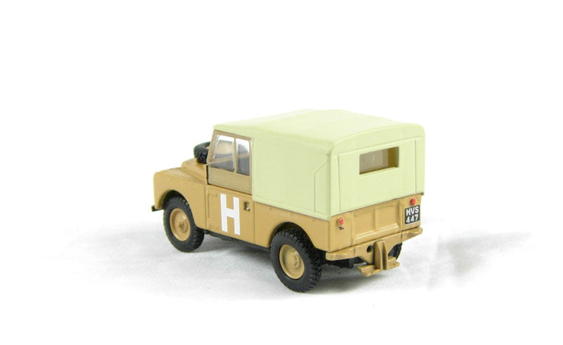 Oxford Diecast 76LAN188002 Land Rover Series 1 88" Canvas Top in "Sand / Military" livery. OO Gauge (1:76 Scale)