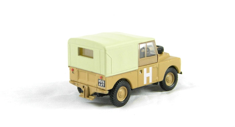 Oxford Diecast 76LAN188002 Land Rover Series 1 88" Canvas Top in "Sand / Military" livery. OO Gauge (1:76 Scale)