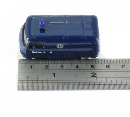 Oxford Diecast 76PB006 Commer PB Garda OO Gauge (1:76 Scale)