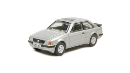Oxford Diecast 76XR001 Ford Escort XR3i Strato Silver OO Gauge (1:76 Scale)