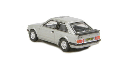 Oxford Diecast 76XR001 Ford Escort XR3i Strato Silver OO Gauge (1:76 Scale)