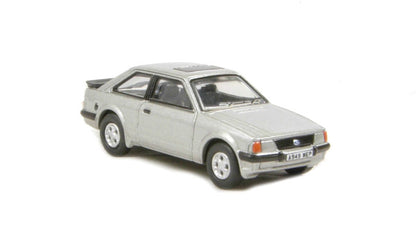 Oxford Diecast 76XR001 Ford Escort XR3i Strato Silver OO Gauge (1:76 Scale)