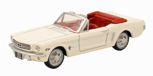 Oxford Diecast HO Scale 87MU65005 1965 Ford Mustang Convertible - Assembled -- Wimbledon White