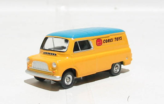 Corgi "Trackside" DG203002 Bedford CA Van "Corgi Toys". Non limited OO Gauge (1:76 Scale)
