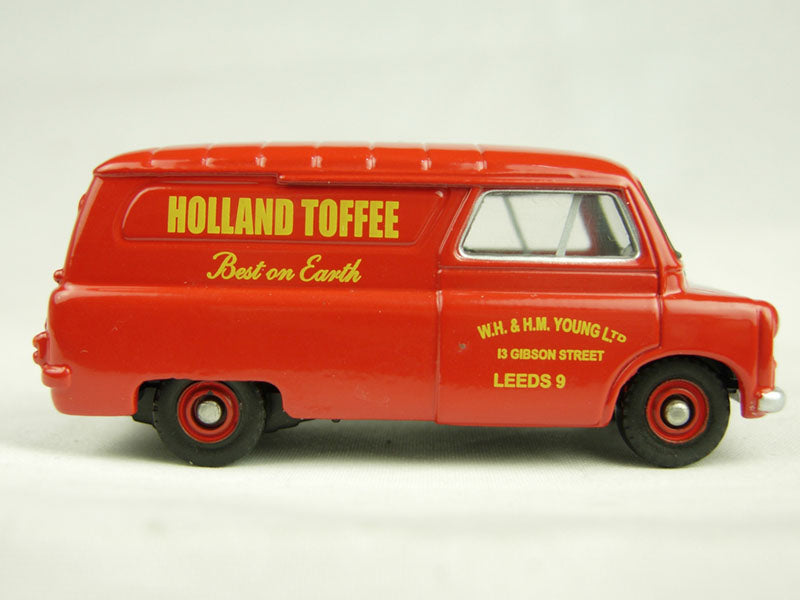 Corgi "Trackside" DG203005 Bedford CA Van "Holland Toffee". Non limited OO Gauge (1:76 Scale)