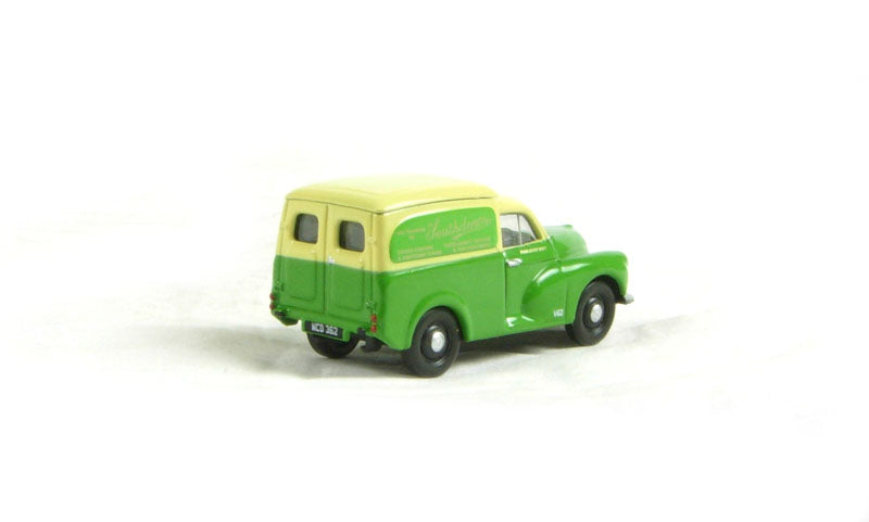 Pocketbond "Classix" EM76647 Morris Minor Van "Southdown Motor Services". OO Gauge (1:76 Scale)