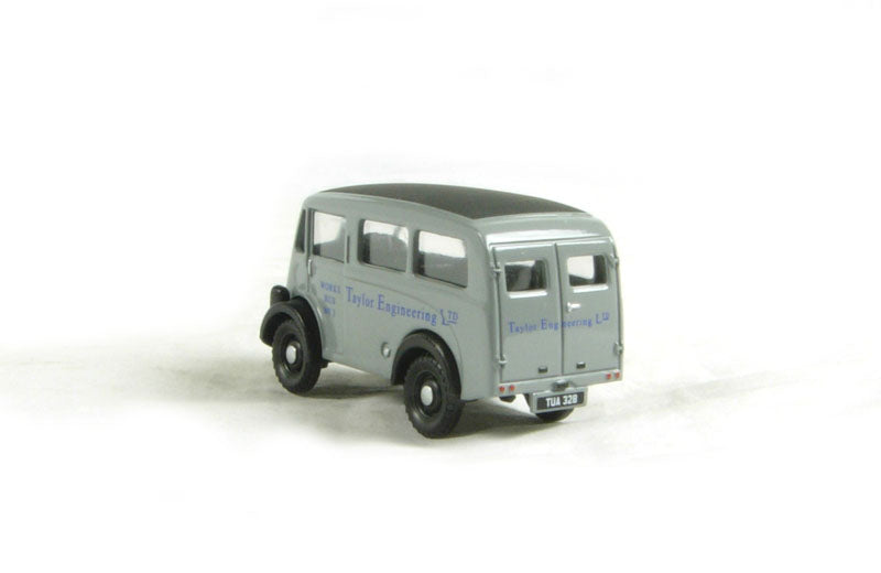 Pocketbond "Classix" EM76650 Morris J Estate Works Bus "Taylor Engineering Ltd.". OO Gauge (1:76 Scale)