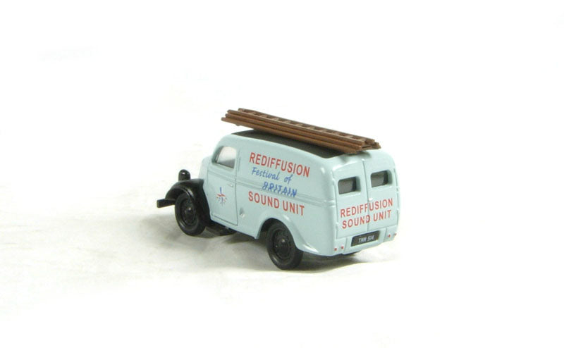 Pocketbond "Classix" EM76654 Ford E83W Thames Van "Festival of Britain". OO Gauge (1:76 Scale)