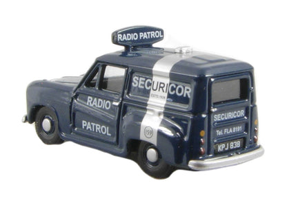 Pocketbond "Classix" EM76666 Austin A35 Van - Securicor Radio Patrol. OO Gauge (1:76 Scale)