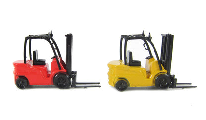 Base Toys L14 Fork Lift Truck with Safety Cage Twin Pack 1 Red &amp; 1 Yellow 00 Gauge (1:76 Scale)