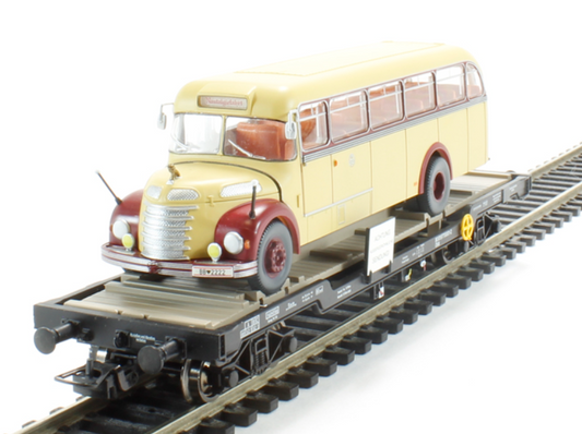 Liliput L235783 Flat Wagon OBB with Omnibus 'Graef+Stift' ÖBB Ep.IV
