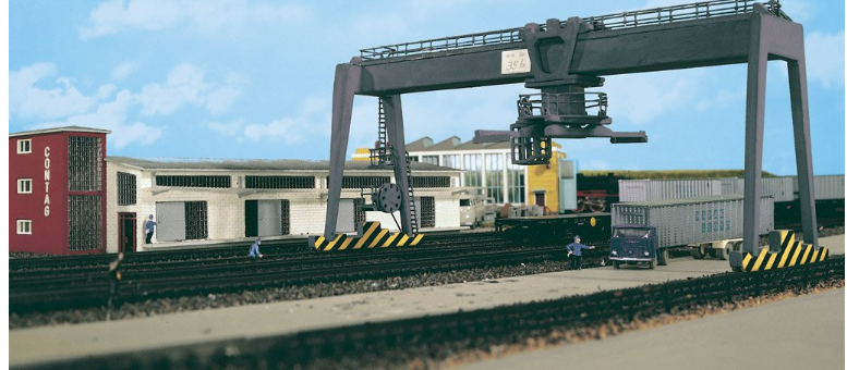 VOLLMER 5624 Container Crane