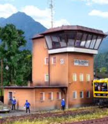 Kibri - 405-9317 - Geislingen/Steige Signal Tower - 5-11/16 x 3-1/2 x 5-1/2" 14.5 x 9 x 14cm -