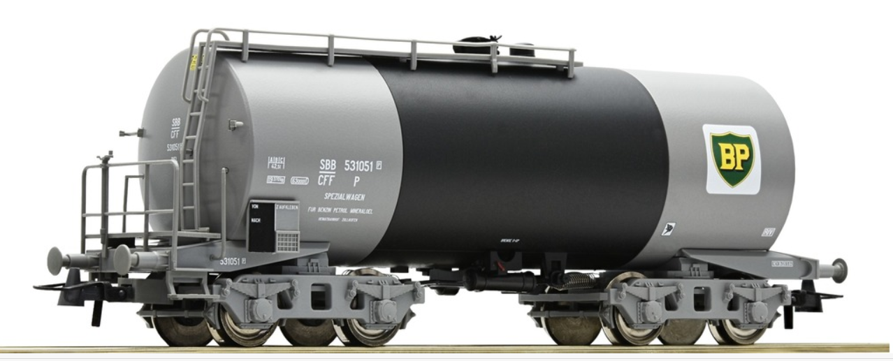 ROCO 76824 Tank Car 'BP' H0 Gauge (1:76 Scale)