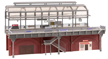 Faller 120580  Urban-railway station