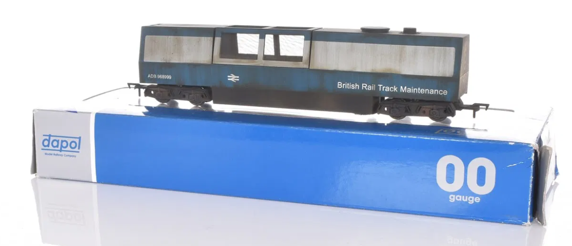 Dapol OO Gauge BR Blue & Grey Track Maintenance Vehicle Deluxe Weathered by TMC B800