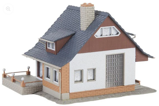 Faller 131504 - Dwelling house with balcony
