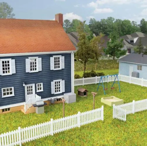 Walthers Scenemaster HO Scale Backyard Detail Set -- Kit 4200