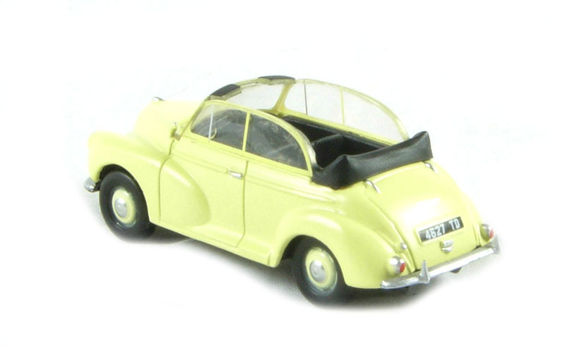 Pocketbond "Classix" EM76835 Morris Minor Convertible in "Primrose Yellow" with hood down. OO Gauge (1:76 Scale)
